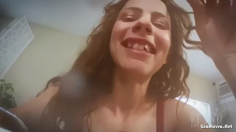 Bratty Foot Girls – There Can Only Be One Luna Sfx