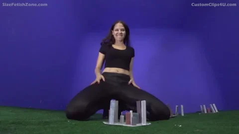 GiantessZone Movies Cali in These Cities are Fucked Bigger is better edition