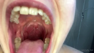 Nelly Giantess - Vore Video With Olives