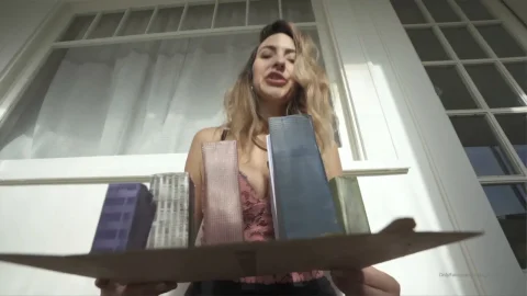 Stella Liberty Amazon Decimates Cities 4K
