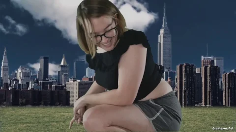 Wreckin BeccA – Honey, I blew up Becca!