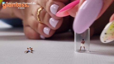 Giantess FootyQueen – Three Tinies at the mercy of a cruel giantess part 1