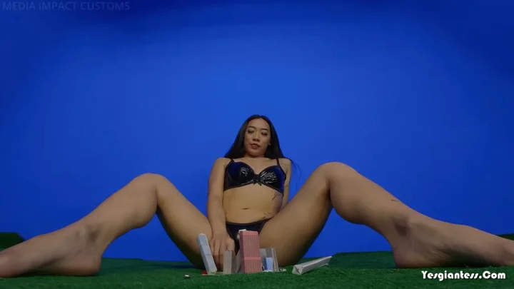 Media Impact Customs – Mega Kiara no one will survive