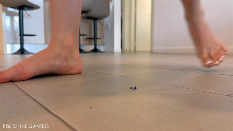 Rise Of The Giantess – YOGA makes me HUNGRY 4K Giantess Gabi Steps on Sits on Belly squishes then Eats tiny men