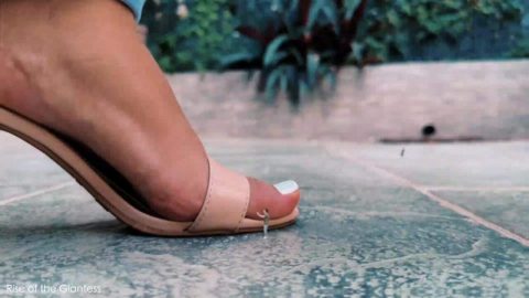 Rise of the Giantess – Giantess Serena Sweep them all 4k