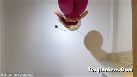 Rise of the Giantess – WARRIOR WEIGHT Giantess Mariam Yoga