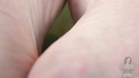 Sasha Curves – Giantess Colleague Puts You to Work