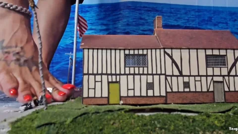 Strength GTS Dioramas – Giganta Reyna Attacks