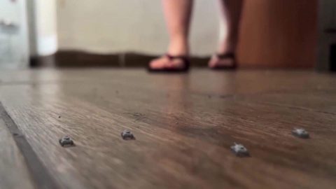 Thegoddessfilms – GIANTESS LATINA vs tiny soldiers