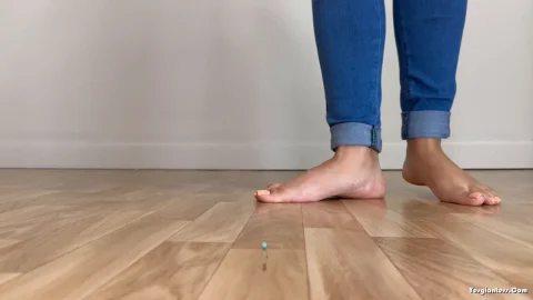 WorldUnseenFilms – Beautymarksfeet 1