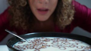 Sasha Curves – Controlling Your Giantess Step Mom 2