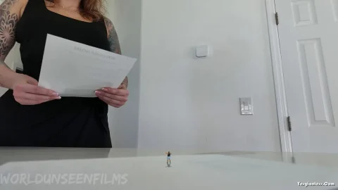 WorldUnseenFilms – Tiny Squaters