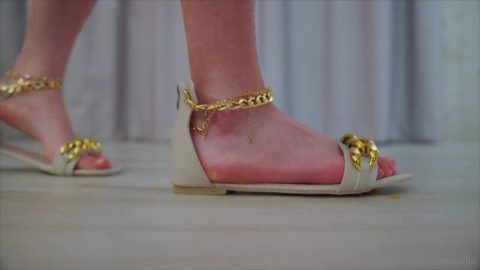Xgiantess – Giantess ELLA